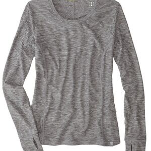 Long Sleeve Women’s Workout Hiking Climbing Gym Shirt in original package NWT